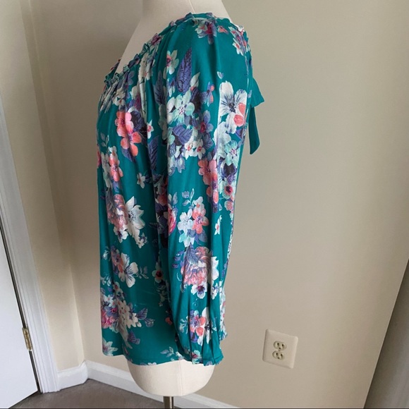 Lauren Conrad Long Sleeve Blouse - Picture 7 of 9